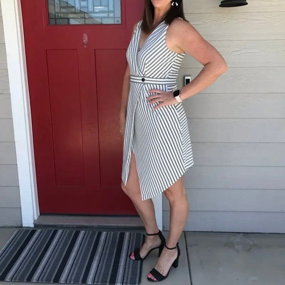 Anthropologie Hutch Dixie Sheath Dress White Black Striped Nautical Wrap Size XS - Picture 9 of 12